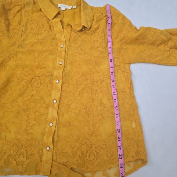 Forever That Girl Yellow Embroidered Victorian Blouse Pearl Buttons Sz Small - Picture 6 of 8